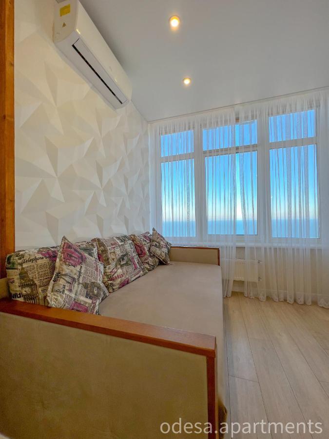 Sea View Sky 15 Apartments Odessa Esterno foto